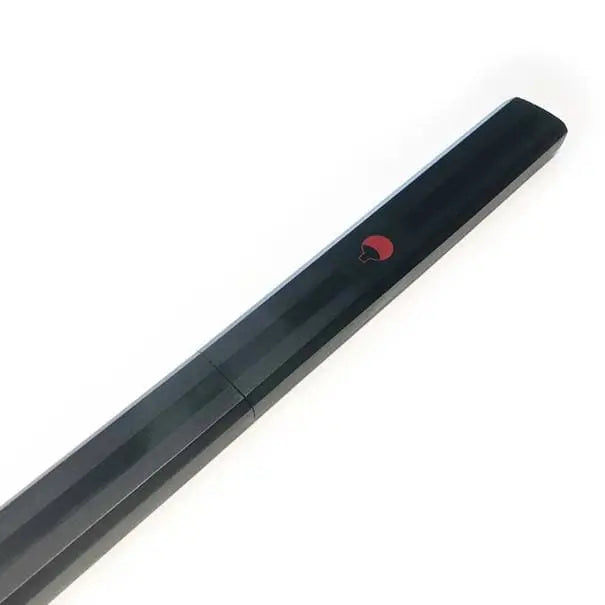 Sasuke Uchihas schwarzes Kusanagi- Katana – Naruto