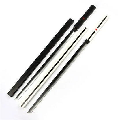 Sasuke Uchihas schwarzes Kusanagi- Katana – Naruto